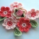 Tığ ile çiçek motifi yapımı