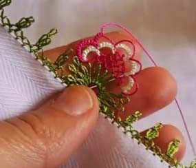 Photo of Kraliçe Çiçek Modeli İğne Oyası Yapımı – Videolu Anlatım